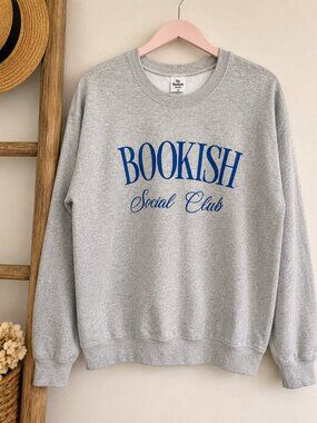 Bookish Social Club Graphic Sweatshirt Gray Crewneck Reader Book Lover Size M